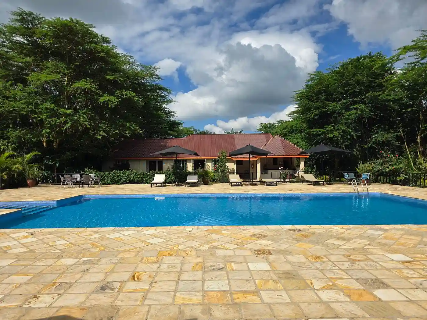 Pazuri Inn Arusha 3